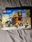 LEGO City Burger van 60404