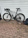 TREK Madone 5.9