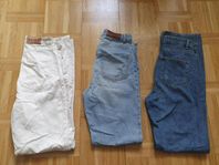 Jeans från Bikbok i strl 32-36 säljes billigt!
