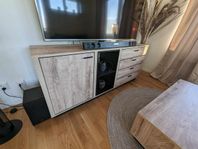 TV-Bänk + Soffbord i matchande trä / stil