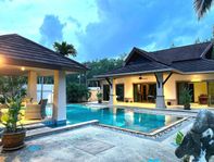 Stor fin villa i Phuket / Thailand