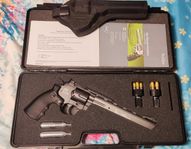 Dan Wesson CO2 8 tums revolver