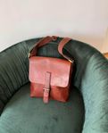 Saddler Verdal Full Grain Leather Messenger Bag