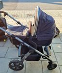 Silver cross barnvagn med ligg och sittdel samt babyskydd 