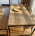 Matbord + sittbänk