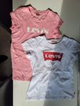 T shirts Levis stl 12/14 år.