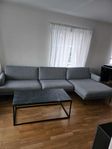 soffa,soffbord,TV-bänk och matta
