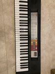 Säljes Yamaha  Keybord PSR-F51 
