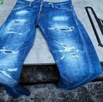 DSQ2 blåa jeans Ripped, sexy twist