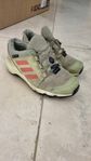 Adidas goretex sko stl 30.5