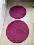Två stycken runda mattor från IKEA