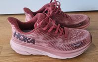 Hoka Clifton 9, strl 39⅓