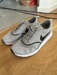 Nike Air Max Thea strl 39