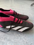 Fotbollsskor Adidas Predator