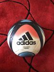 Adidas fotboll storlek 5