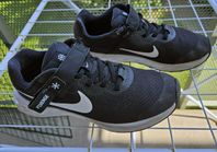 Nike FlyEase juniorstorlek 38