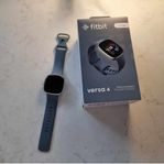 Fitbit Versa 4