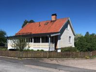 Hus i attraktivt område i Sveg på Tallgränd 4