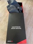 Neopren swim socks Zone 3