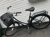 Svart Batavus damcykel