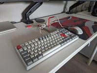 Xtrfy K4, M4 och B4 Retro RGB. Mus och tangentbord