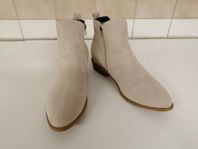 HELT NYA ljusbeige boots -UNISEX