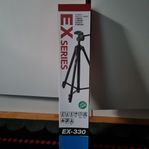 Kamerastativ av märket VELBON modell: EX-330 