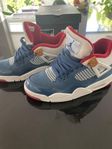 Air Jordan 4 Retro GS