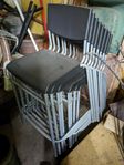 Stapelbara stolar - 8 st säljes tillsammans