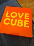 love cube av Martin parr