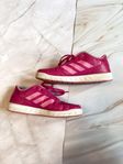 Rosa läckra sneakers från ADIDAS strl 36 - I fint skick!