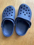 Crocs i mkt bra skick 