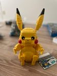 Pikachu Jumbo Pokemon Mega Construx 33 cm, 825 bitar.