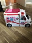 Barbie ambulans 