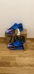 Yeezy 700 Hi-Res Blue