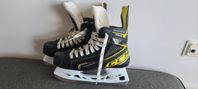 Skridskor - Bauer 9370 super tacks