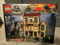 oöppnad Lego Jurassic world lockwood estate 