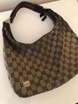 Gucci hobo cluth handbag