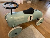 Magni Sparkbil - Racer Olivgrön 