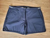 GANT snygga shorts för tennis, padel, golf eller segling