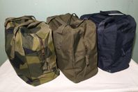 Militär väska / persedelväska typ m90 I tre olika färger