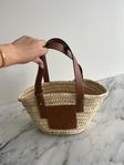 Loewe raffia bag small