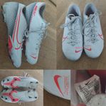 Fotbollsskor Nike 37.5