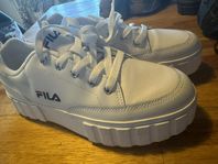 FILA 39 NY sneakers