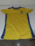 Kläder, Fotboll, Shorts, T-shirts, Sverige, storlek 158/164