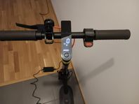 Mi electric scooter Pro 2 Nordic elsparkcykel, svart  