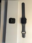 Apple Watch 6 (44mm GPS)