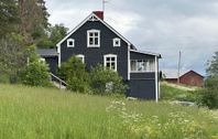 Sjönära hus i Höga kusten