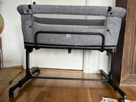 JLY Future 2in1 bedside crib