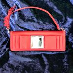 Karen Millen kuvertväska i röd satin, clutch, bröllop, ba